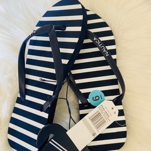 🆕Flip flop sandal size 6